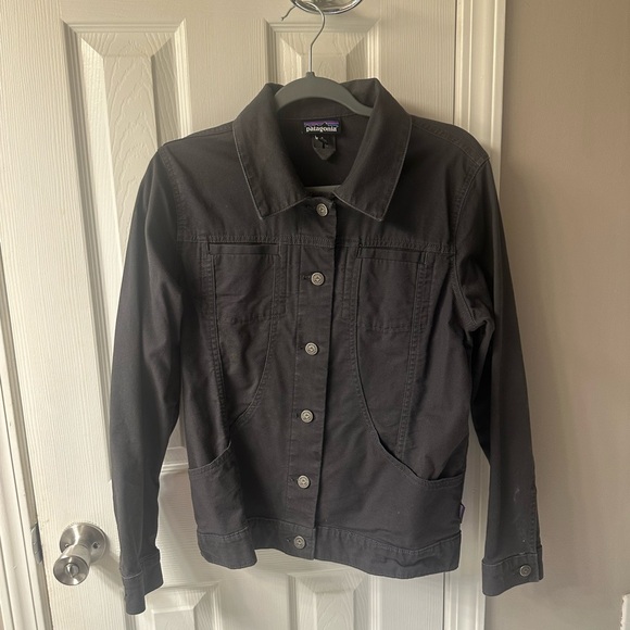 Patagonia Women's Black Jean Jacket with Button Front - Picture 2 of 9